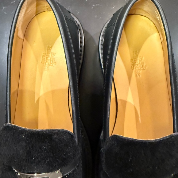 Hermes icone calfskin “Kelly” loafers with fur size 7
